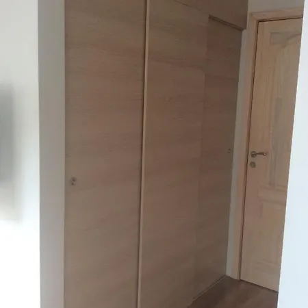 Privatmaja-studiodzivoklis Lejlighed *