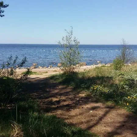 Privatmaja-studiodzivoklis *
